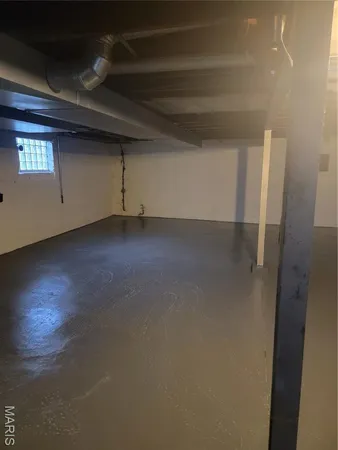 $1,200 | 18 Lee Avenue, Ferguson, MO 63135