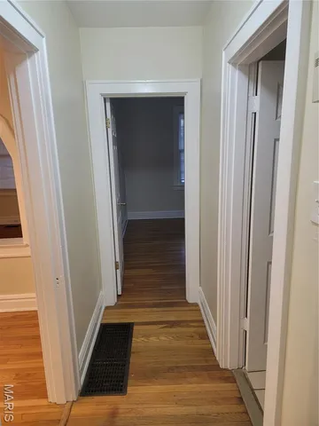 $1,300 | 18 Lee Avenue, Ferguson, MO 63135