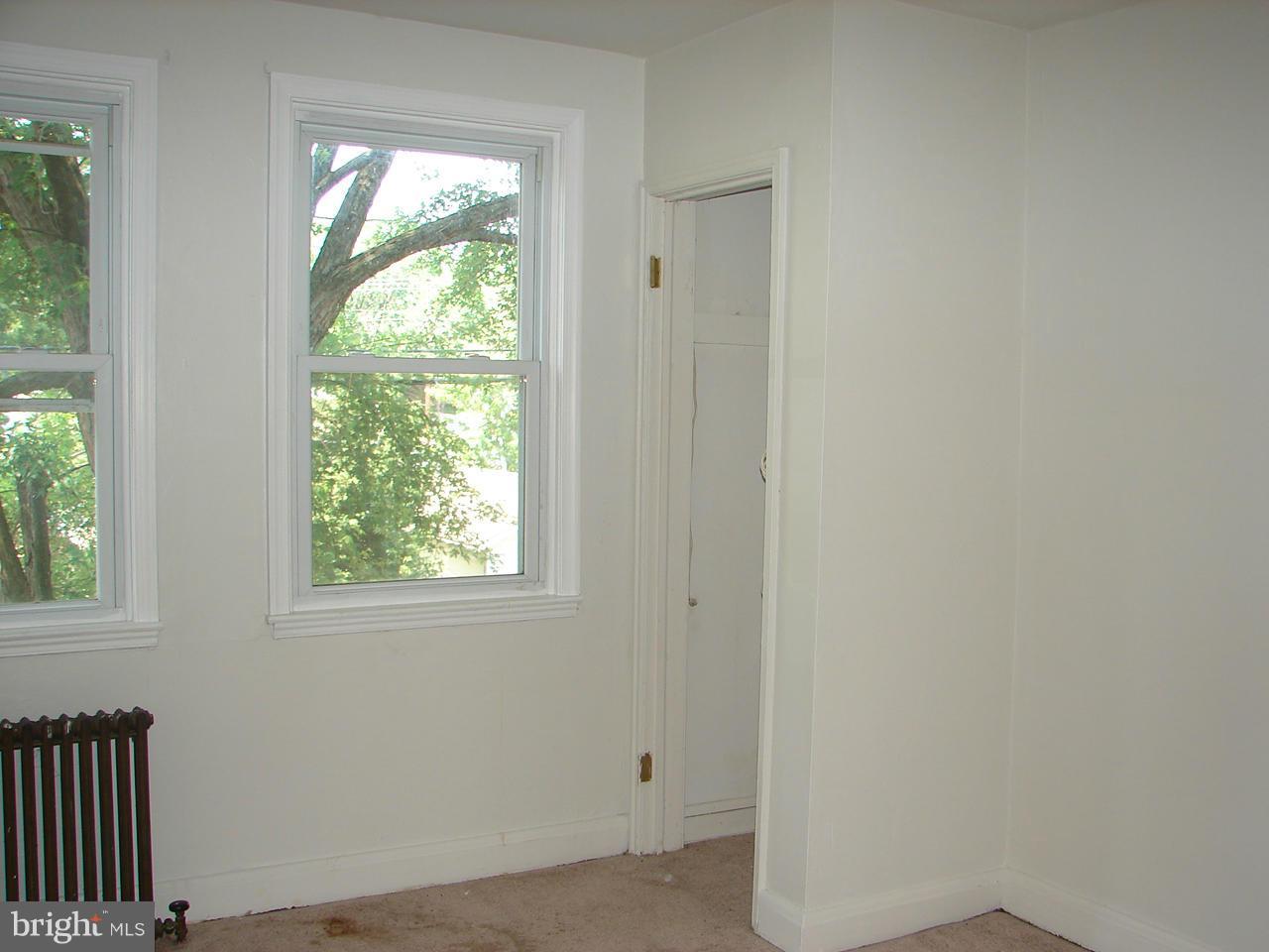 4914 Brookwood Road Baltimore, MD 21225 - Photo 8 of 10 Bedroom