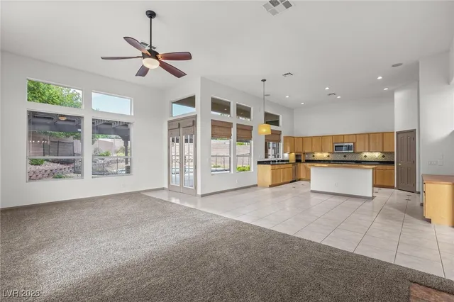 $4,195 | 8009 Clock Tower Court, Las Vegas, NV 89117