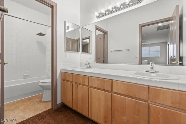 $4,195 | 8009 Clock Tower Court, Las Vegas, NV 89117