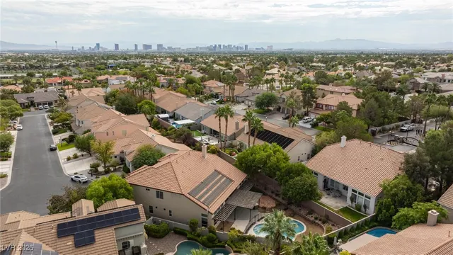 $4,195 | 8009 Clock Tower Court, Las Vegas, NV 89117