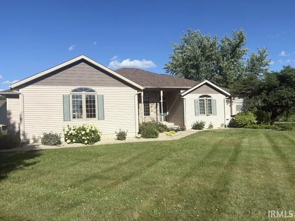 $739,000 | 69590 County Road 21, New Paris, IN 46553