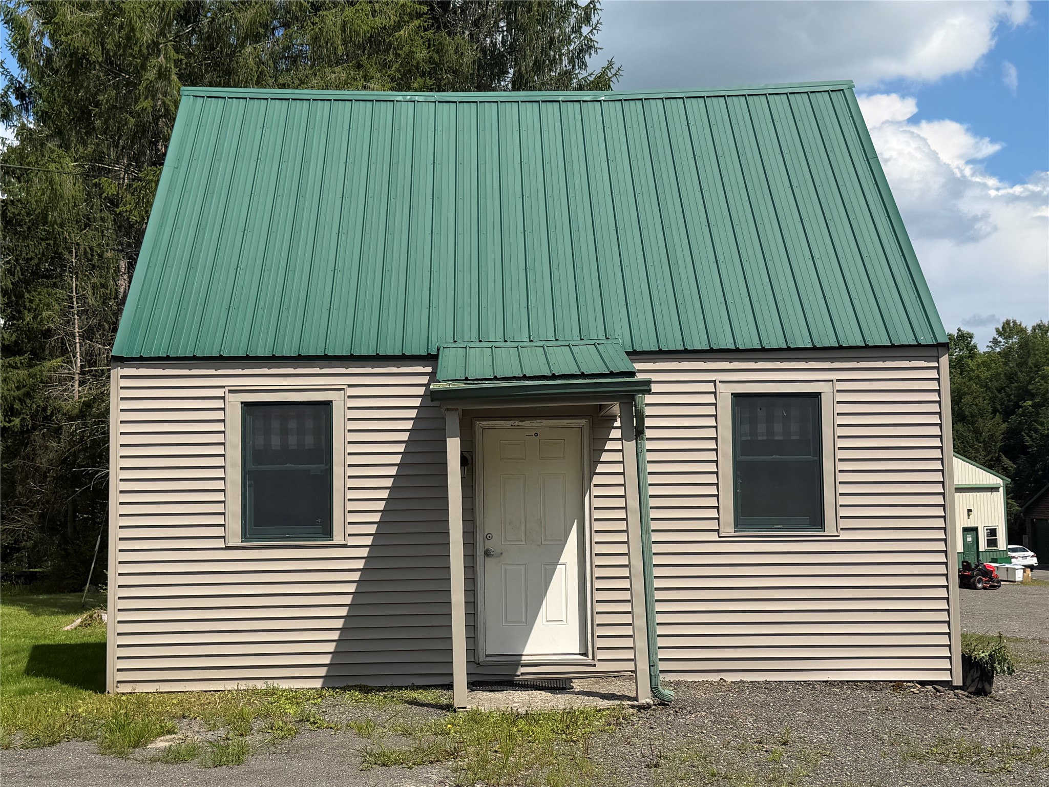 530 Cascade Valley Road Windsor, NY 13865 - Photo 1 of 14 Gallery Image 1