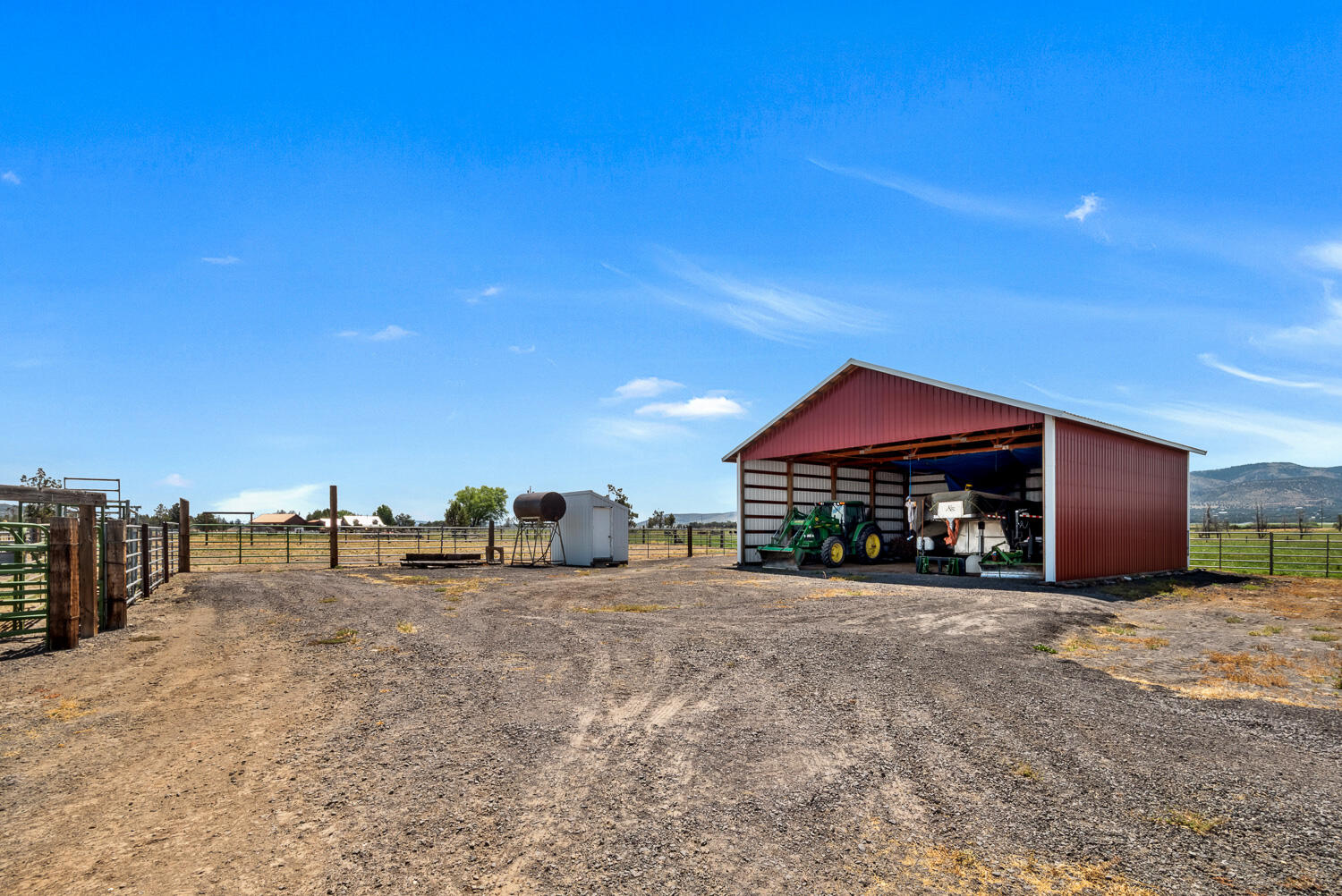 10934 Fleming Road Powell Butte, OR 97753 - Photo 43 of 56 Gallery Image 43