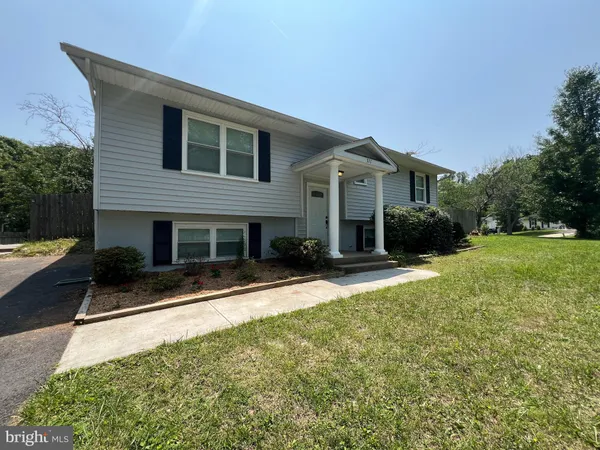 $3,100 | 311 Oakridge Drive, Stafford, VA 22556