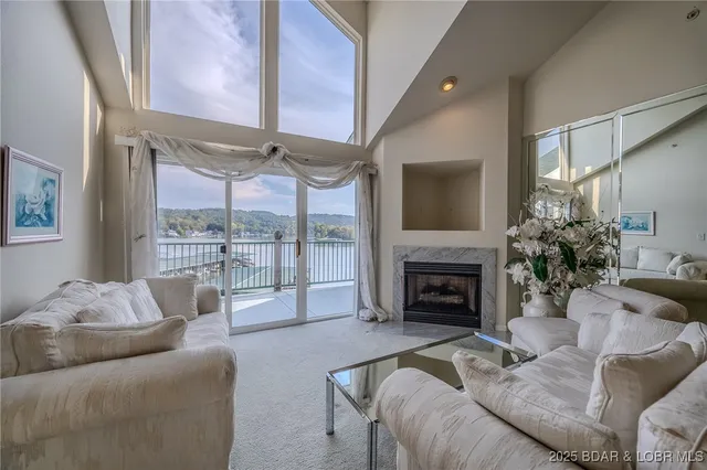 $320,000 | 316 Cedar Heights Drive, Unit 4C, Camdenton, MO 65020