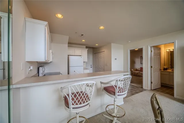 $320,000 | 316 Cedar Heights Drive, Unit 4C, Camdenton, MO 65020