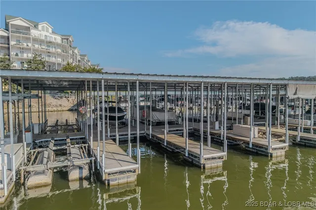 $320,000 | 316 Cedar Heights Drive, Unit 4C, Camdenton, MO 65020