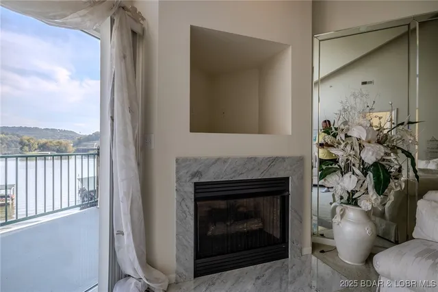 $320,000 | 316 Cedar Heights Drive, Unit 4C, Camdenton, MO 65020