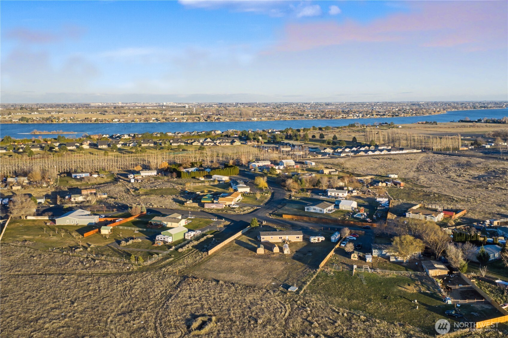 4112 Rd E 9 Northeast Moses Lake, WA 98837 - Photo 33 of 36 Gallery Image 33