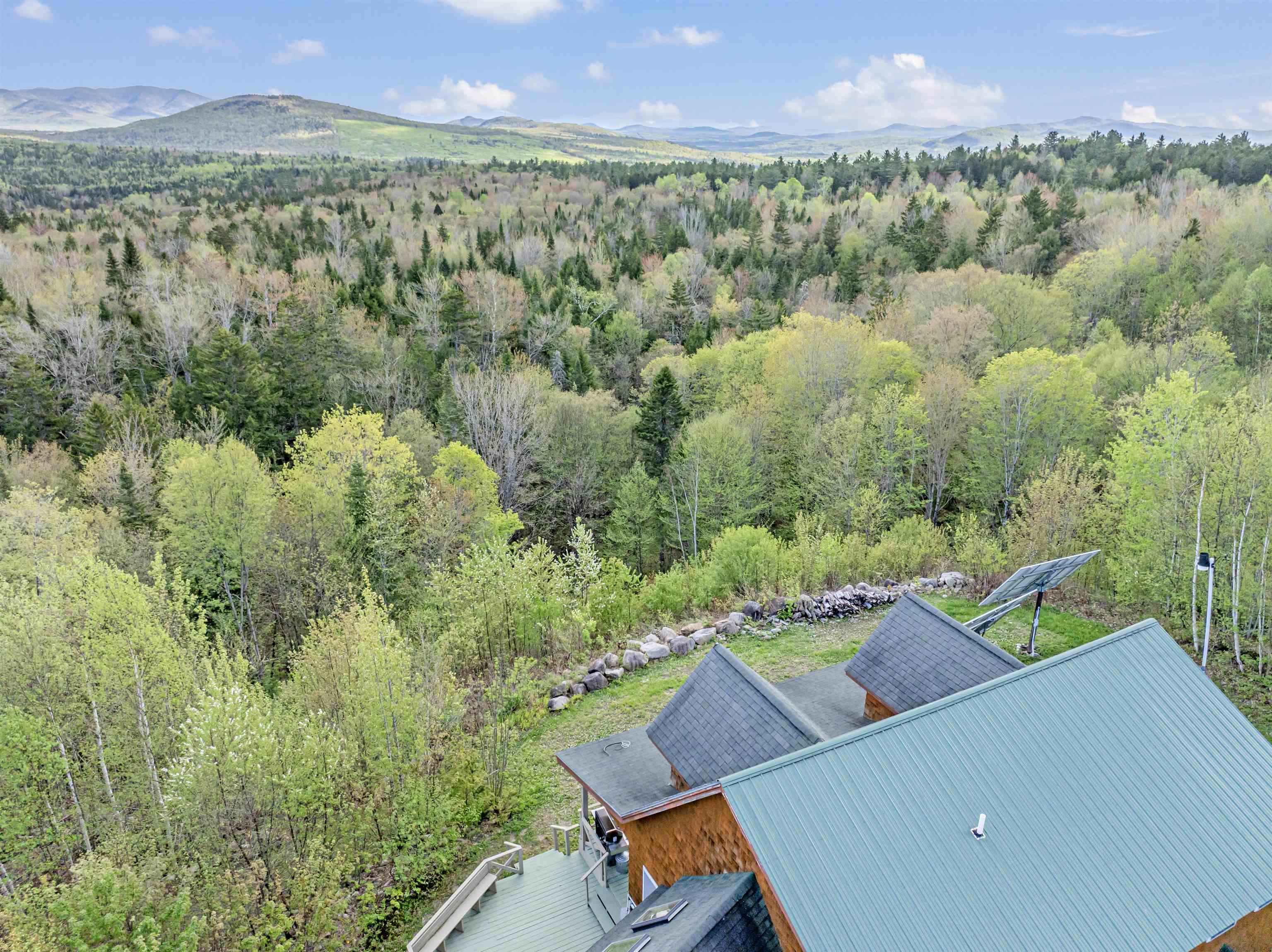 174 Sky View Road Stratford, NH 03590 - Photo 4 of 60 Gallery Image 4