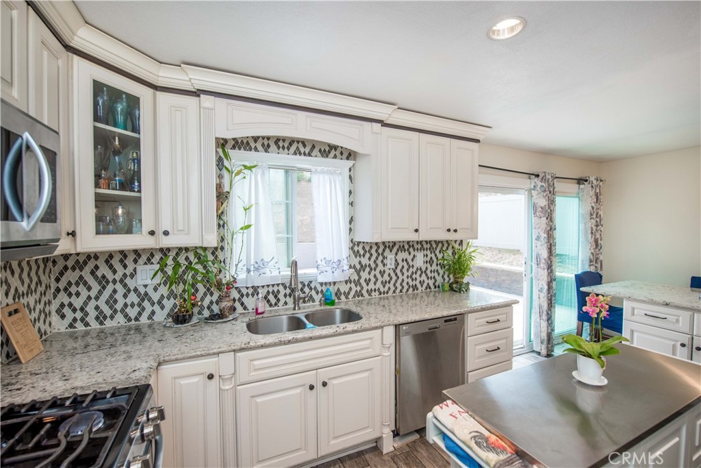 16344 West Sun Canyon Street Riverside, CA 92503 - Photo 18 of 51