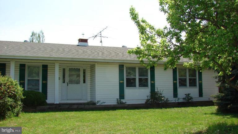 4240 Timber Ridge Road Berkeley Springs, WV 25411 - Photo 7 of 7 Exterior #5