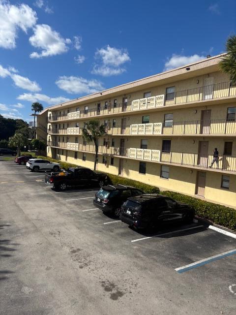 9355 Southwest 8th Street, Unit 403 Boca Raton, FL 33428 - Photo 37 of 41 IMG_3921