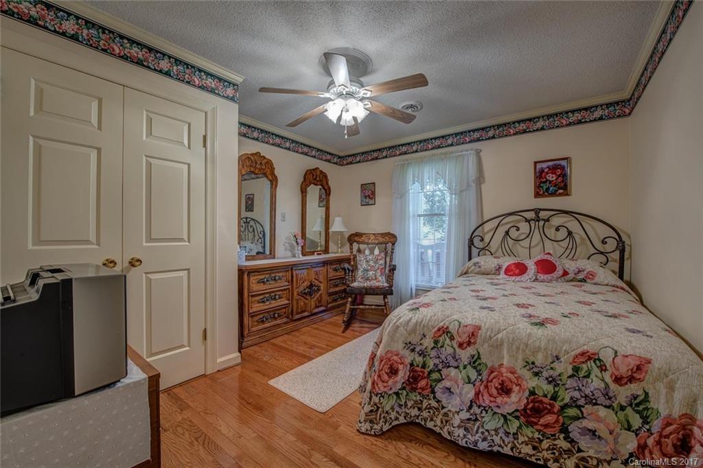 375 Eaker Road Bessemer City, NC 28016 - Photo 14 of 24 Gallery Image 14