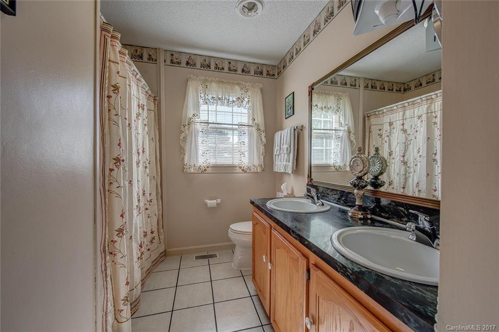 375 Eaker Road Bessemer City, NC 28016 - Photo 16 of 24 Gallery Image 16