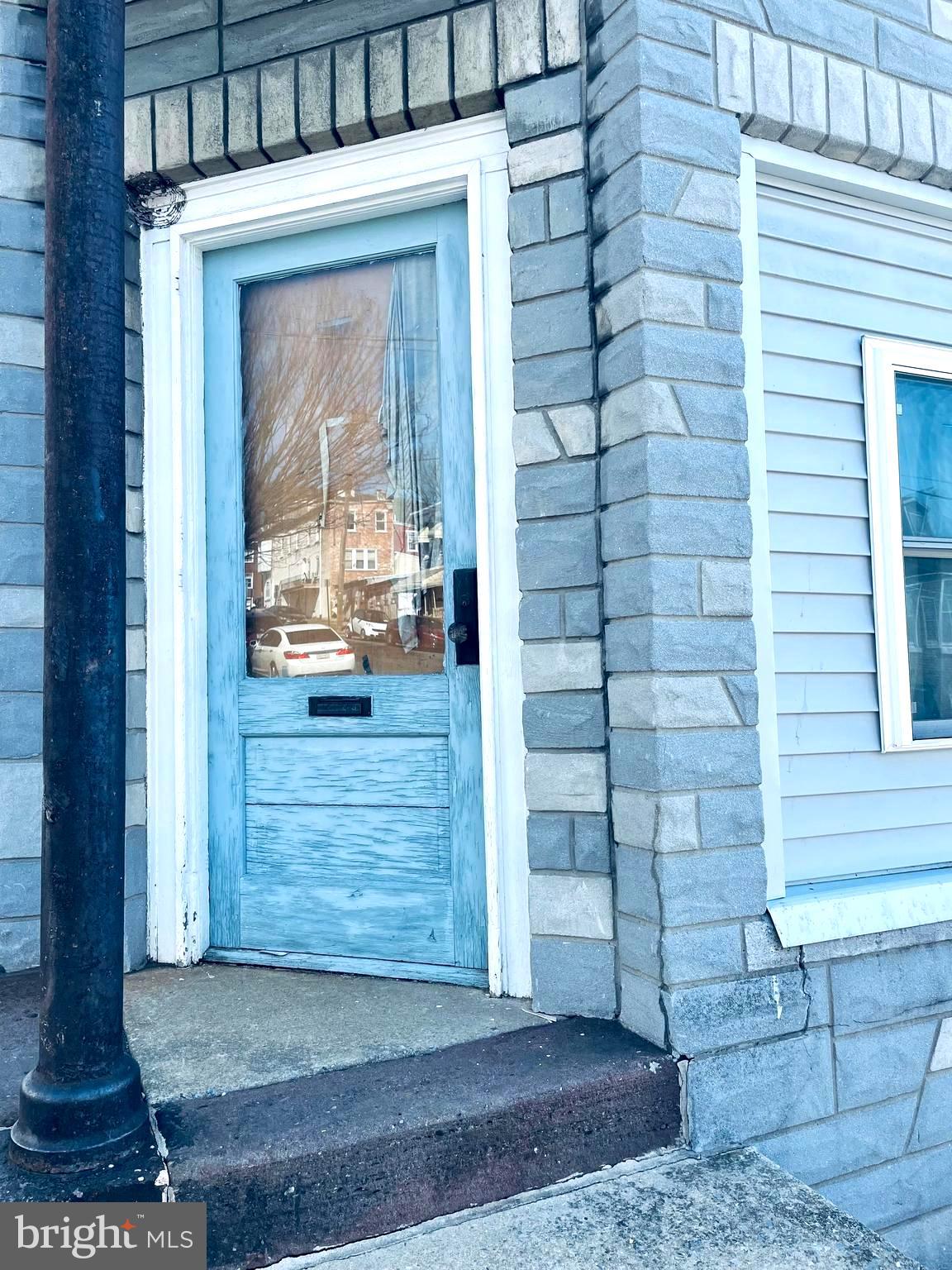1122 Spring Street Reading, PA 19604 - Photo 3 of 21 Gallery Image 3
