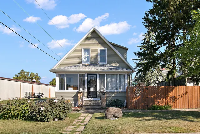 $99,000 | 547 West Bourbonnais Street, Kankakee, IL 60901