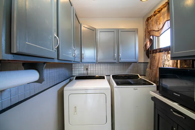 $99,000 | 547 West Bourbonnais Street, Kankakee, IL 60901