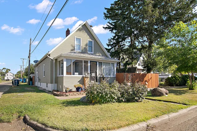 $99,000 | 547 West Bourbonnais Street, Kankakee, IL 60901