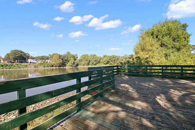 $99,000 | 547 West Bourbonnais Street, Kankakee, IL 60901