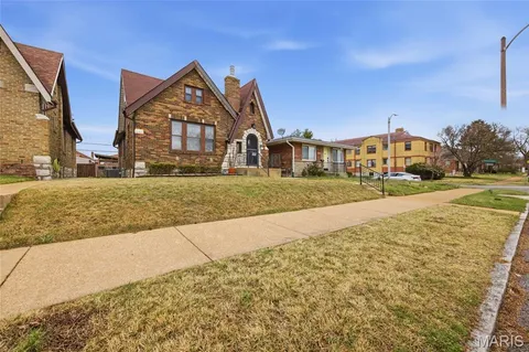 $365,000 | 5005 Parker Avenue, St. Louis, MO 63139