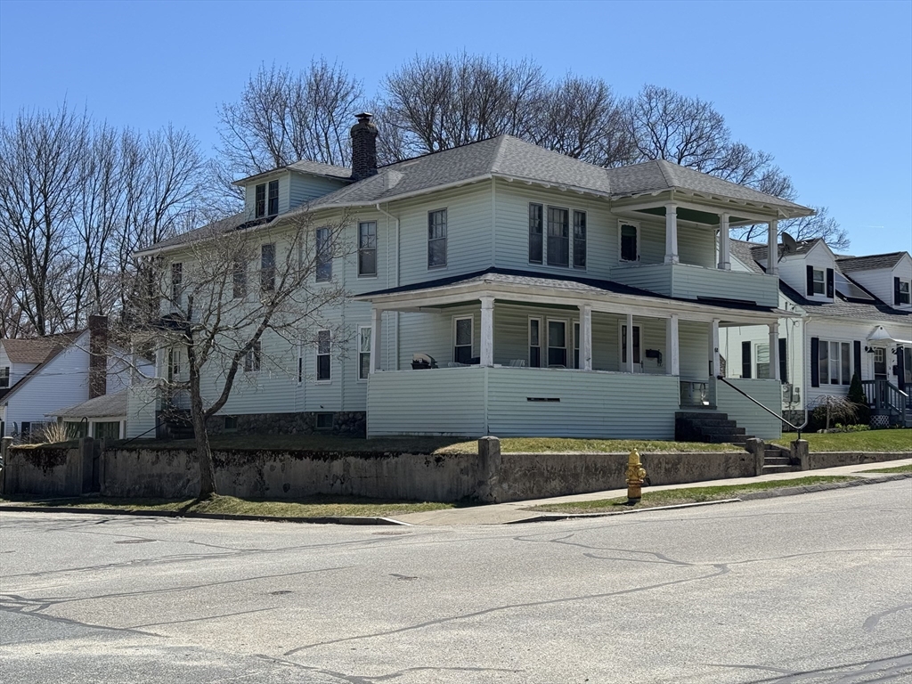 62 Sylvan Street Worcester, MA 01603 - Photo 2 of 17