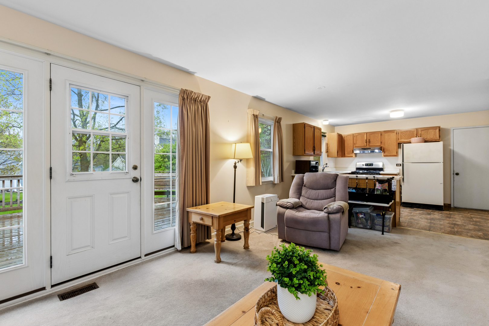 1010 Pembridge Road Lake Zurich, IL 60047 - Photo 9 of 27 Gallery Image 9