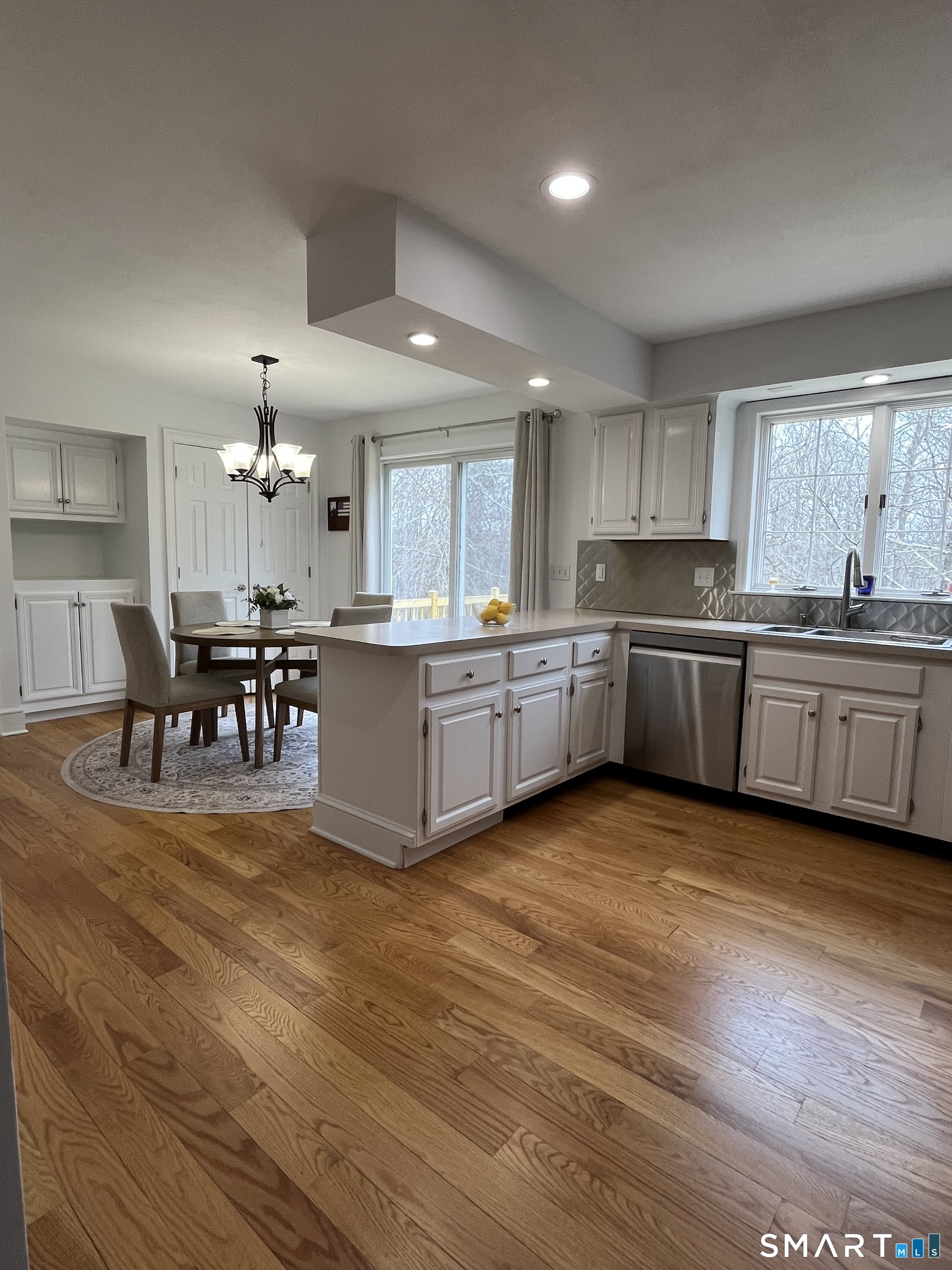 47 Merwin Brook Road Brookfield, CT 06804 - Photo 6 of 29 a large kitchen with lots of counter space and stainless steel appliances