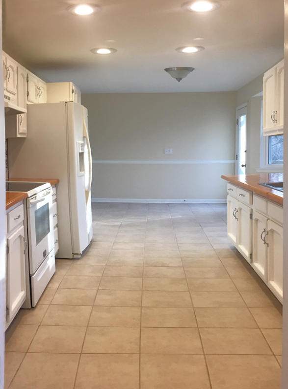 720 Swansons Ridge Road Chattanooga, TN 37421 - Photo 10 of 25 KITCHEN VIEW FROM DINING ROOM