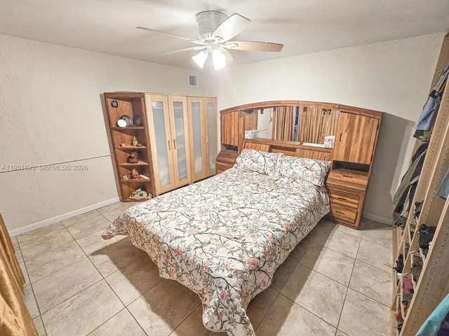 $577,000 | 917 North 26th Avenue, Hollywood, FL 33020