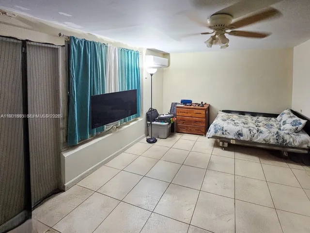 $577,000 | 917 North 26th Avenue, Hollywood, FL 33020