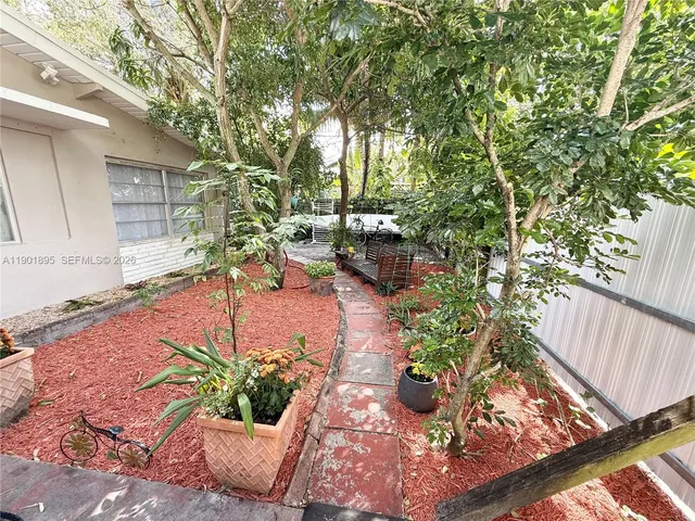 $577,000 | 917 North 26th Avenue, Hollywood, FL 33020