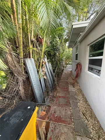 $577,000 | 917 North 26th Avenue, Hollywood, FL 33020