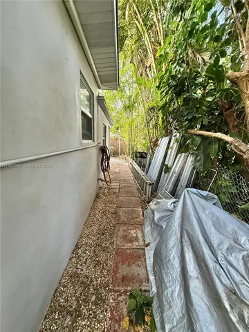 $577,000 | 917 North 26th Avenue, Hollywood, FL 33020