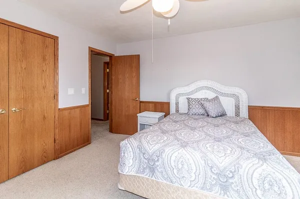 $399,900 | N3219 County Rd D, New London, WI 54961