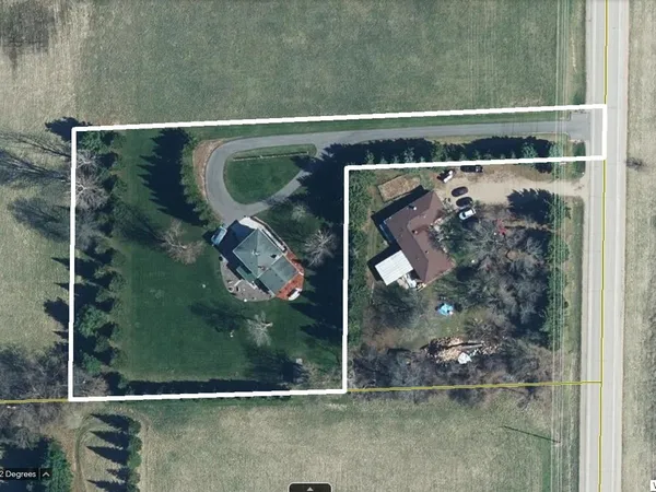 $399,900 | N3219 County Rd D, New London, WI 54961