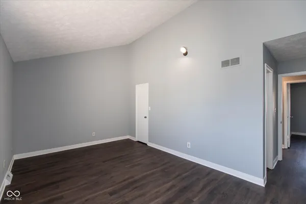 $275,000 | 4829 Dancer Drive, Indianapolis, IN 46237