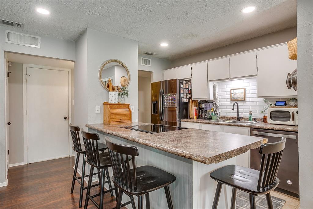 712 Poe Street Azle, TX 76020 - Photo 15 of 33