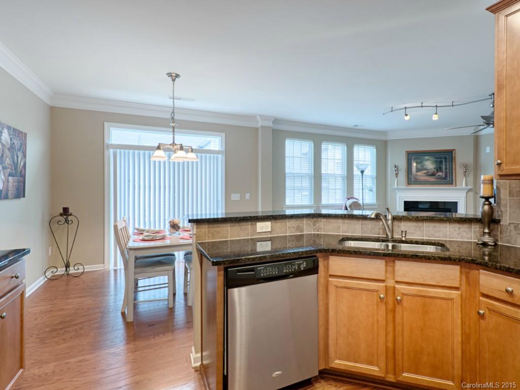 11132 Sandstone Road, Unit 182 Charlotte, NC 28277 - Photo 8 of 24 Gallery Image 8