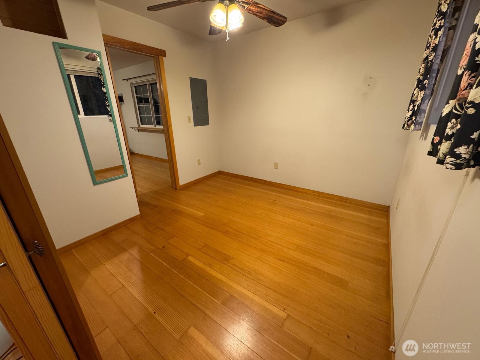 9962 Rustic Lane Sedro-Woolley, WA 98284 - Photo 11 of 28 Gallery Image 11