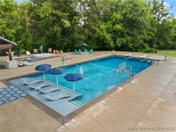 $1,495,000 | 1213 Oakes Way, Georgetown, IN 47122