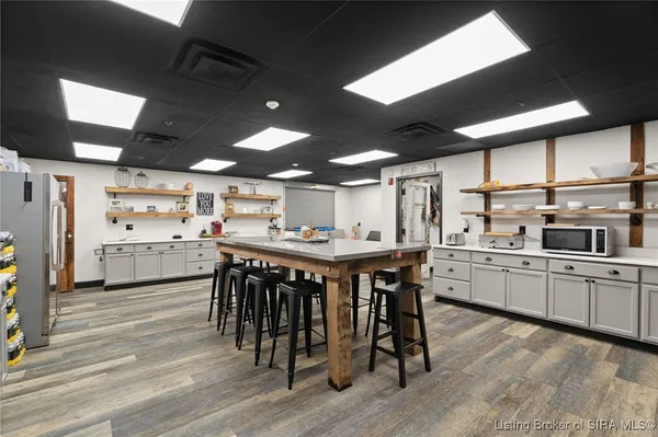 $1,495,000 | 1213 Oakes Way, Georgetown, IN 47122