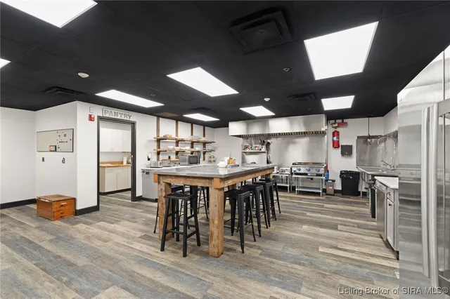 $1,495,000 | 1213 Oakes Way, Georgetown, IN 47122