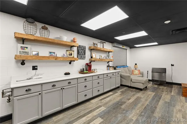 $1,495,000 | 1213 Oakes Way, Georgetown, IN 47122