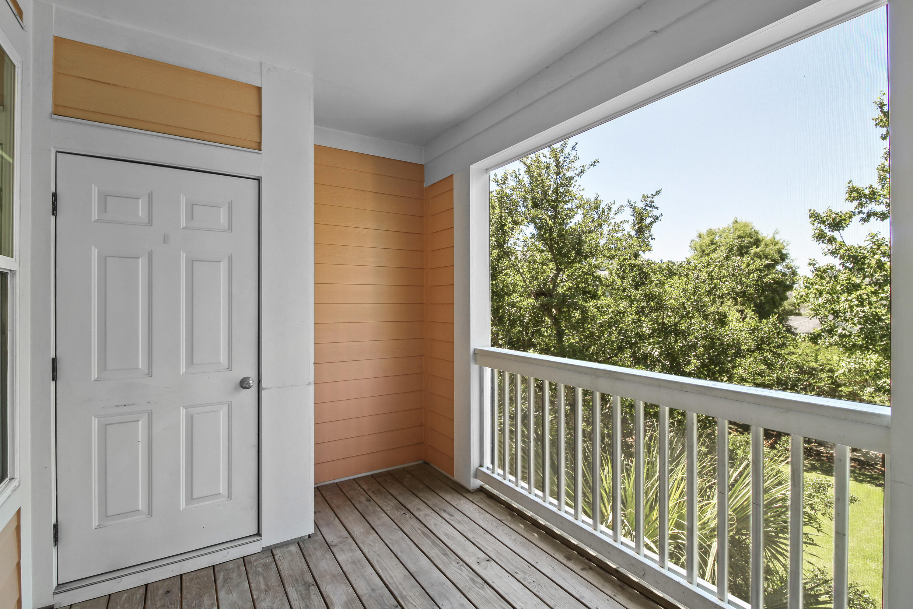 2033 Chatelain Way Mount Pleasant, SC 29464 - Photo 18 of 25 2033_18