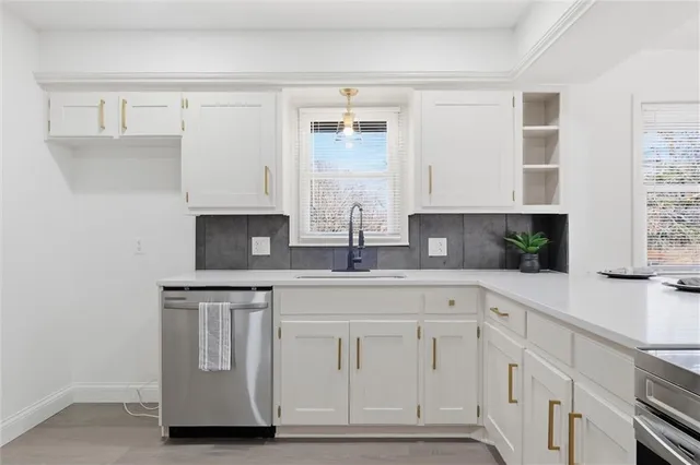 $337,500 | 11408 East 65th Terrace, Raytown, MO 64133