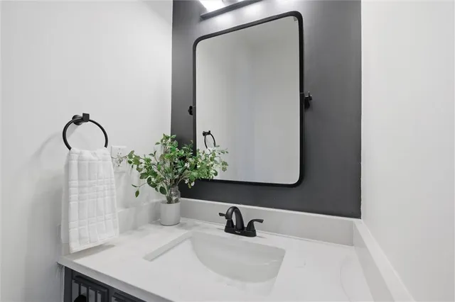 $337,500 | 11408 East 65th Terrace, Raytown, MO 64133