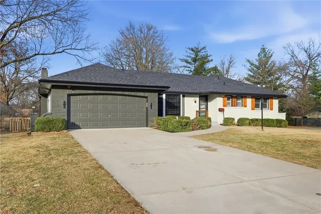 $337,500 | 11408 East 65th Terrace, Raytown, MO 64133